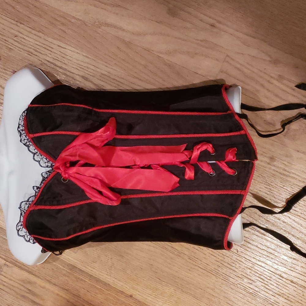 Free of Hollywood large bustier with garter belt like new